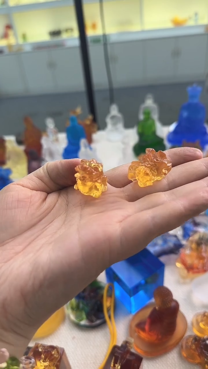 手工艺品琉璃小貔貅2个