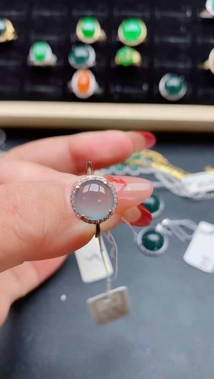【闪购商品】翡翠戒指银S925镶嵌585005