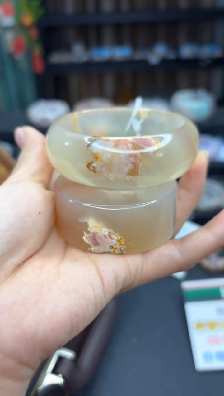 【闪购商品】石英质玉手镯未镶嵌602（61圈赠送镯心）