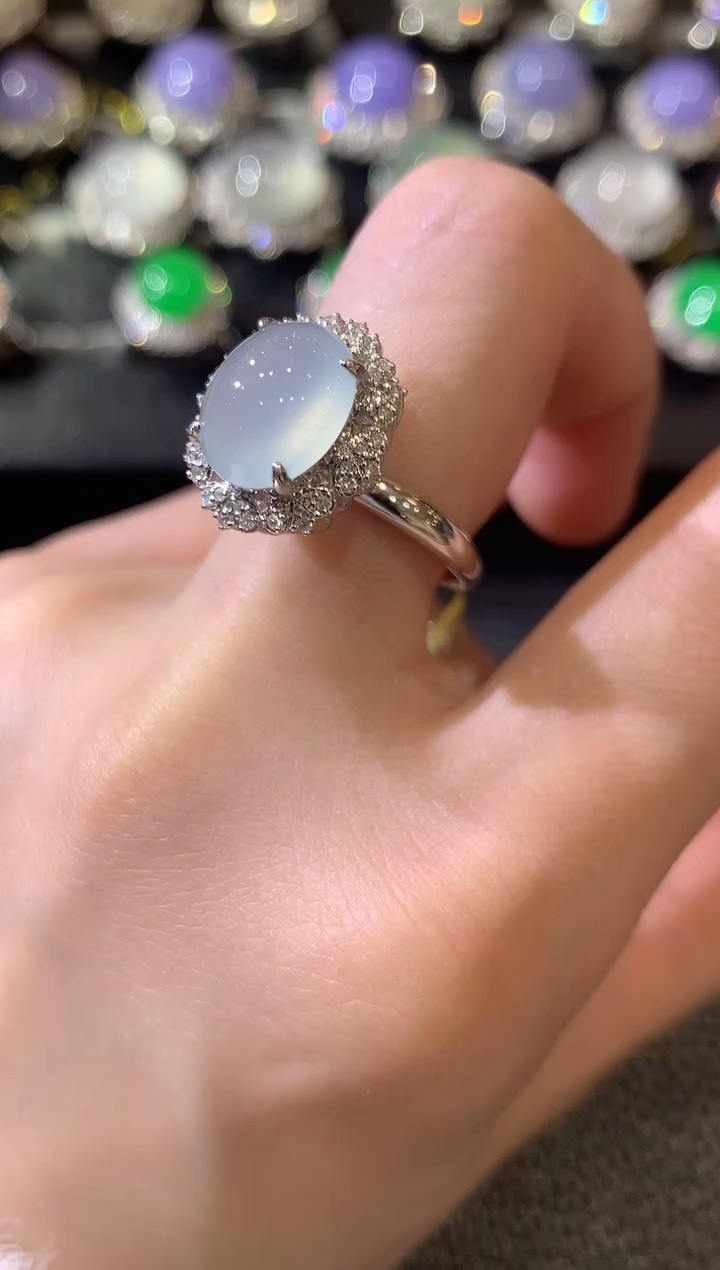 【闪购商品】翡翠戒指18K金镶嵌C20翡翠