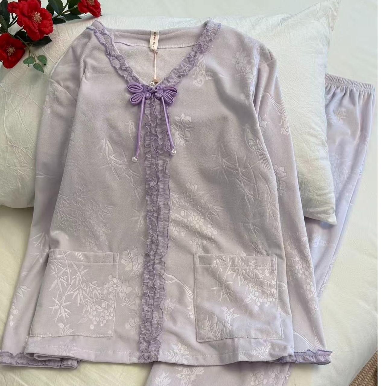 2025年新款爆款国风女套装气质减龄保暖睡衣冬季家居服海岛绒套装