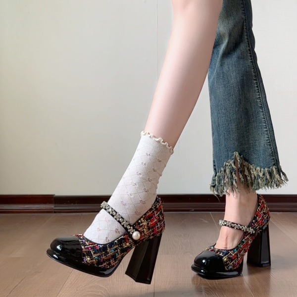 SnoWANDFOREST【雾海旅人】防水台小香风亮片水钻玛丽珍高跟鞋女