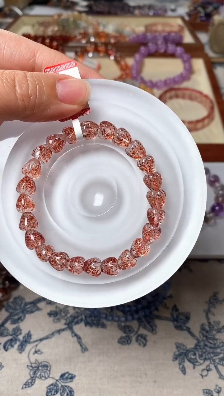 未镶嵌手链水晶金草莓8.1
