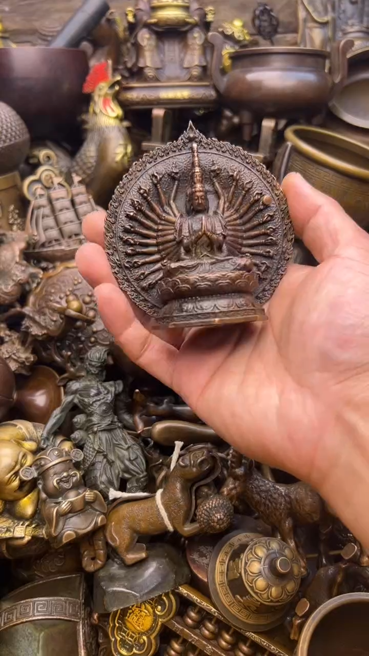 精美铜器，点击下单