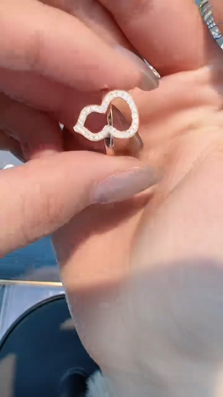 【闪购商品】钻石戒指/指环18K金镶嵌戒指