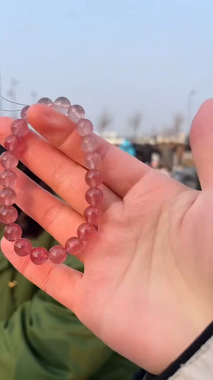 【闪购商品】石英质玉手链未镶嵌天然草莓晶手串多样性发一8mm