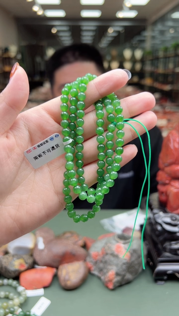 【闪购商品】和田玉项链未镶嵌一条约6mm 多样性发货