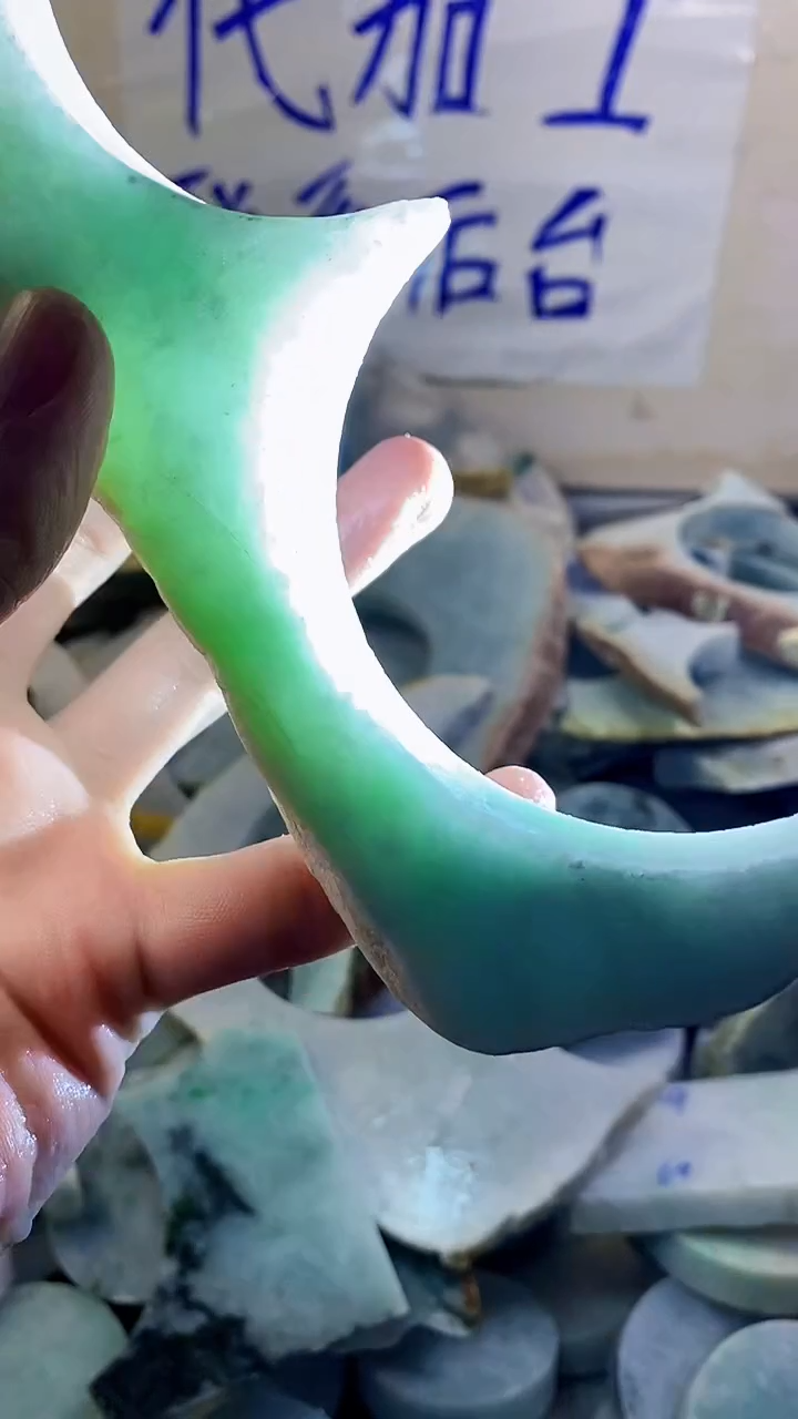 裸石翡翠纯天然A货翡翠315