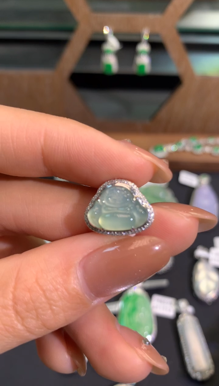 【闪购商品】翡翠吊坠(不含链)18K金镶嵌戒指