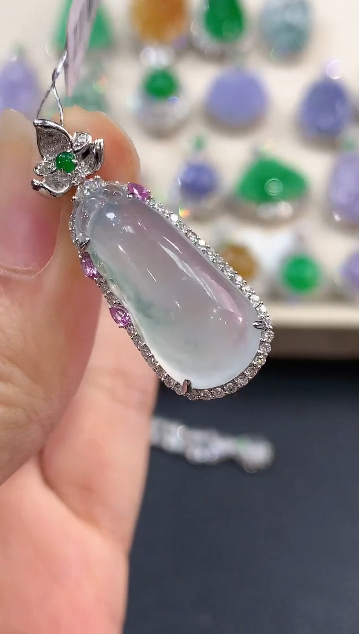 【闪购商品】翡翠吊坠(不含链)18K金镶嵌B194