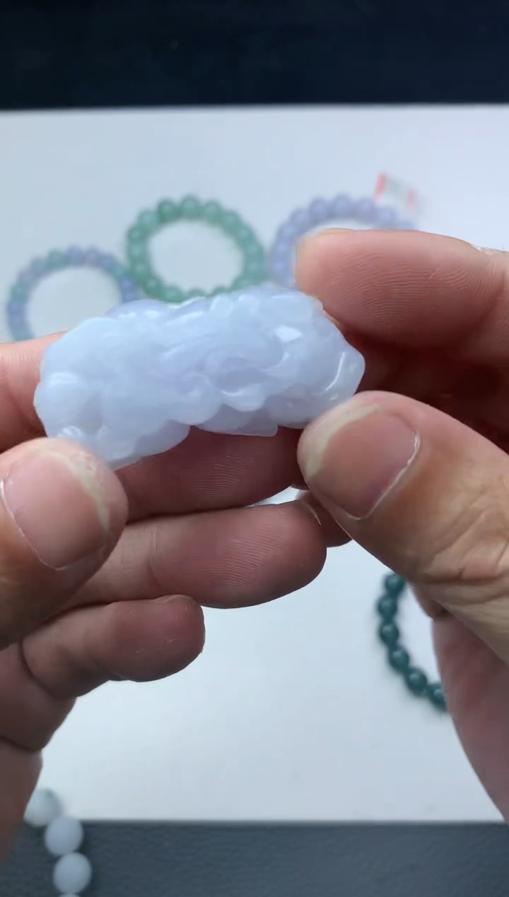 【闪购商品】翡翠颈饰未镶嵌珠子