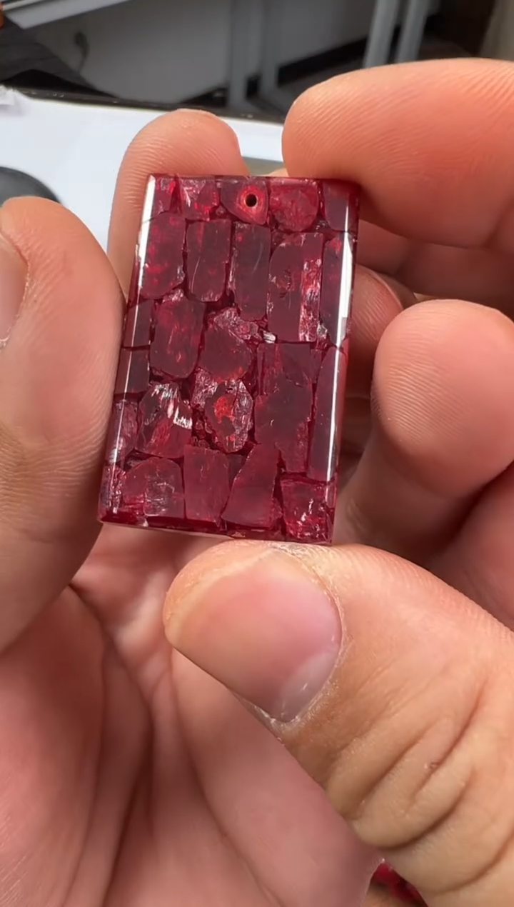 天然辰砂晶体无事牌