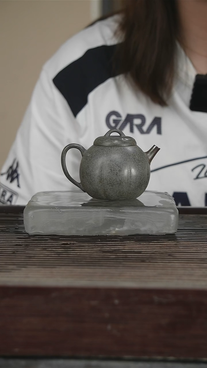 茶壶紫砂69号160CC
