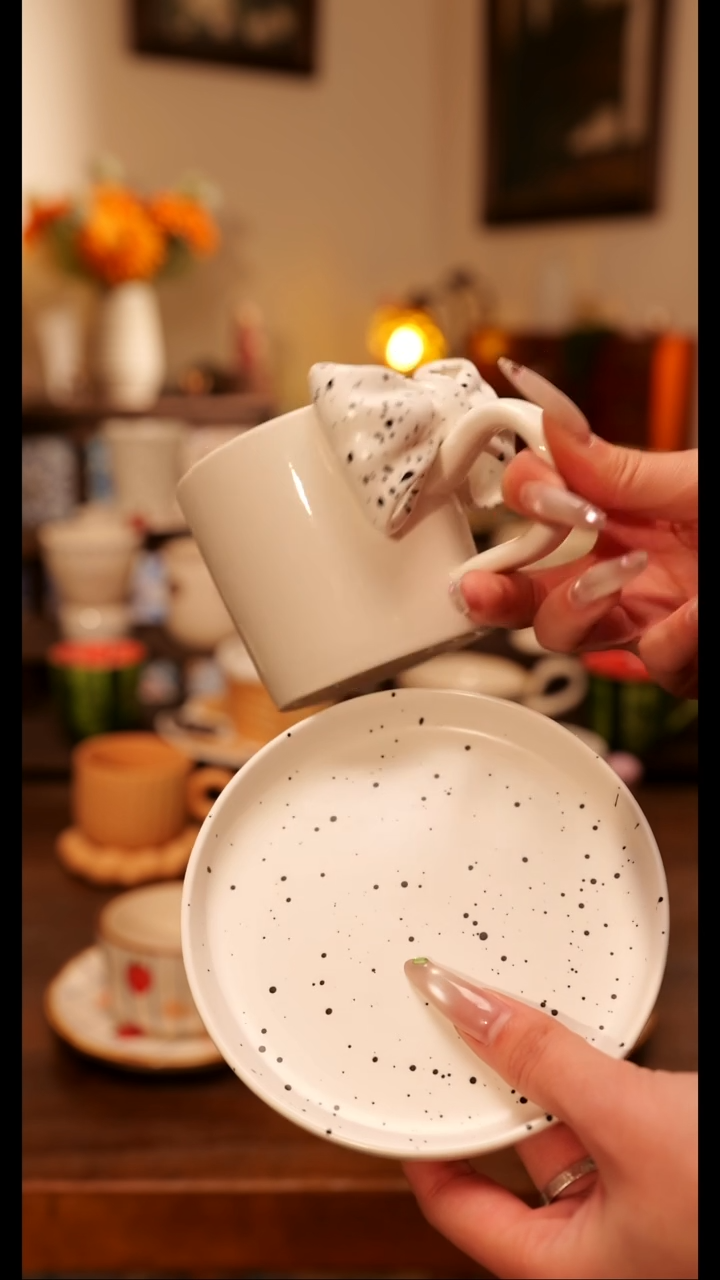 陶便携款蝴蝶结杯碟手作  手绘釉下彩