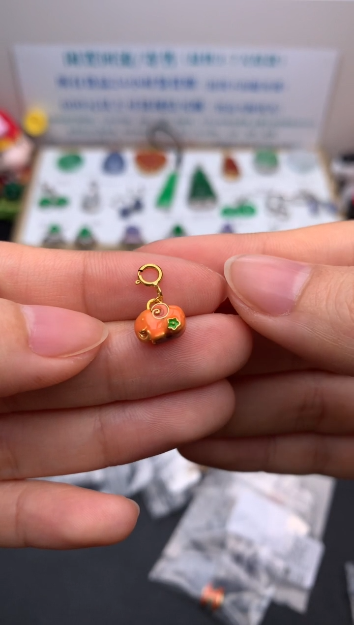 【闪购商品】18K金吊坠(不含链)模式推广期24小时鉴赏期0.21g