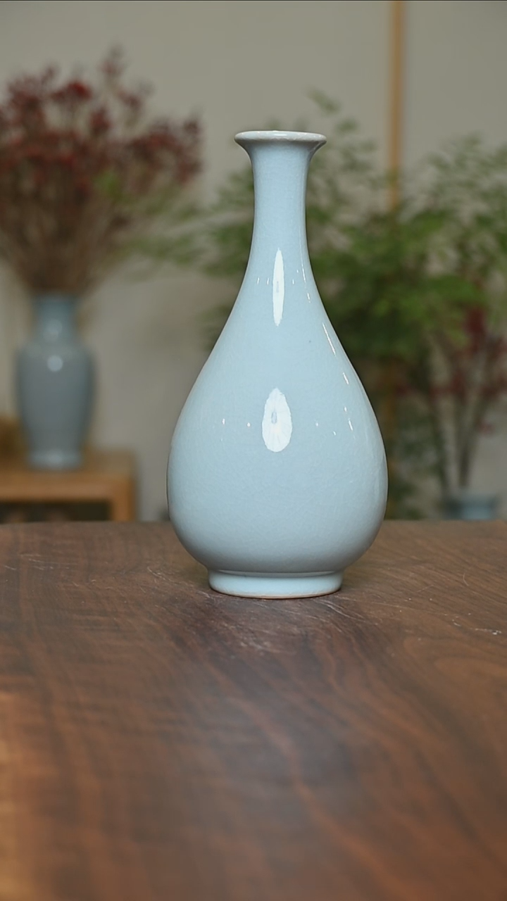 【闪购商品】其他天青釉朱法喜款玉壶春20公分