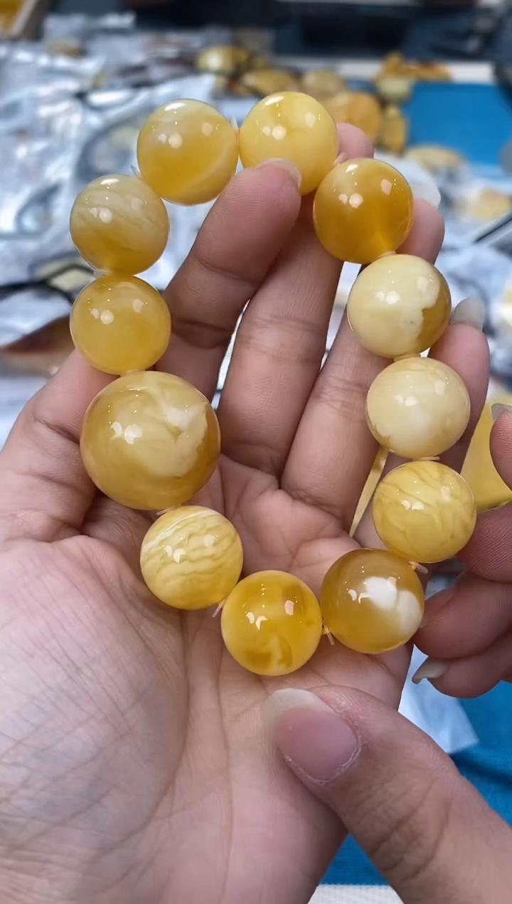 未镶嵌琥珀裸石天然琥珀蜜蜡