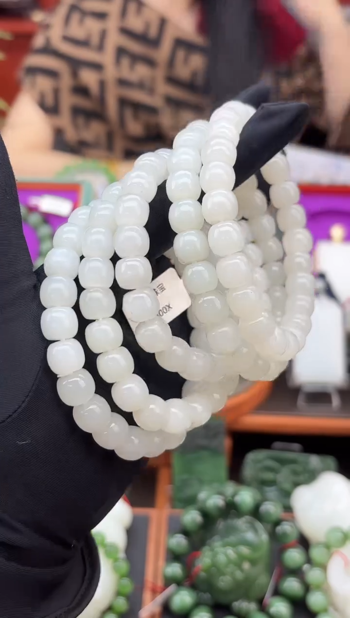 未镶嵌手串和田玉董小姐推荐 多样性发货 拍一发一hs10