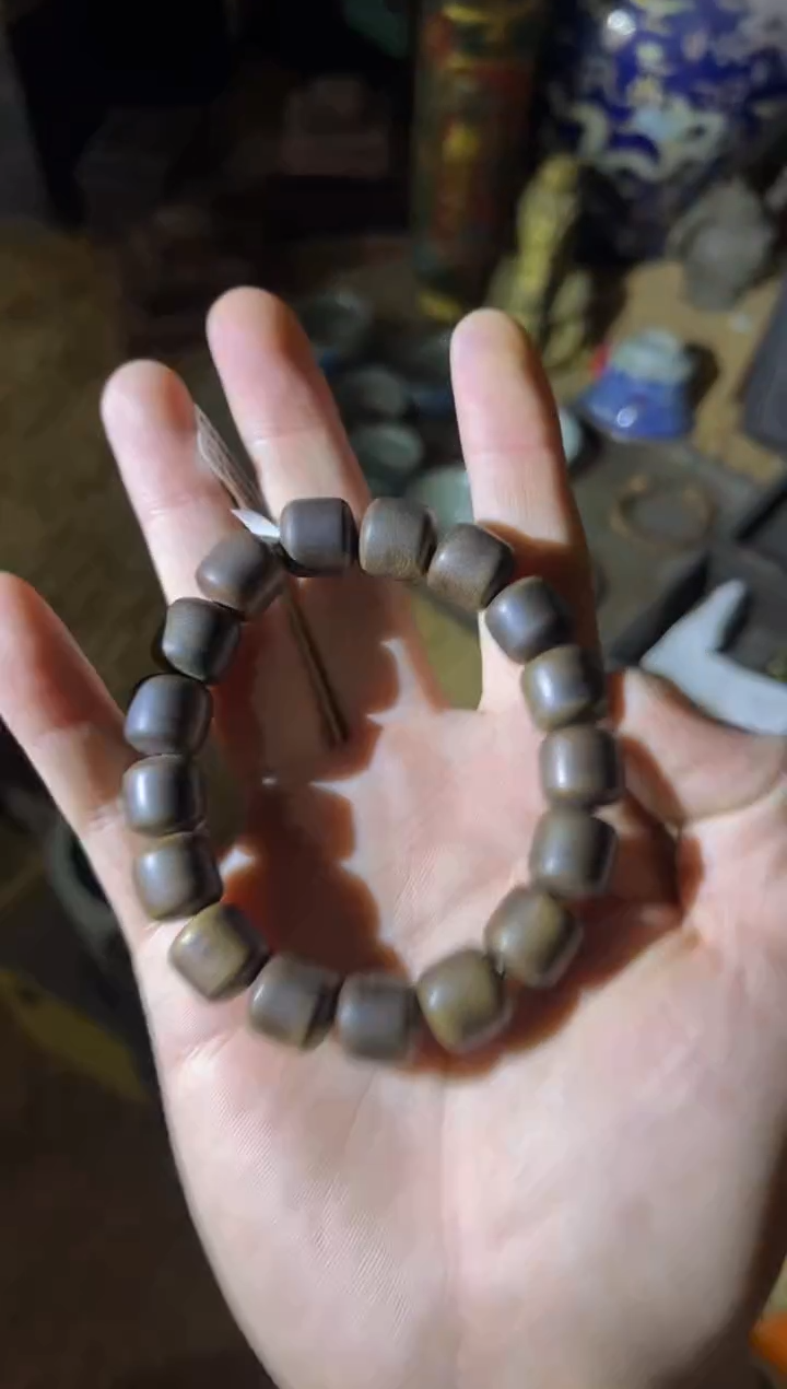 【闪购商品】滴血莲花菩提手串12黄其(收到货有问题联系客服）