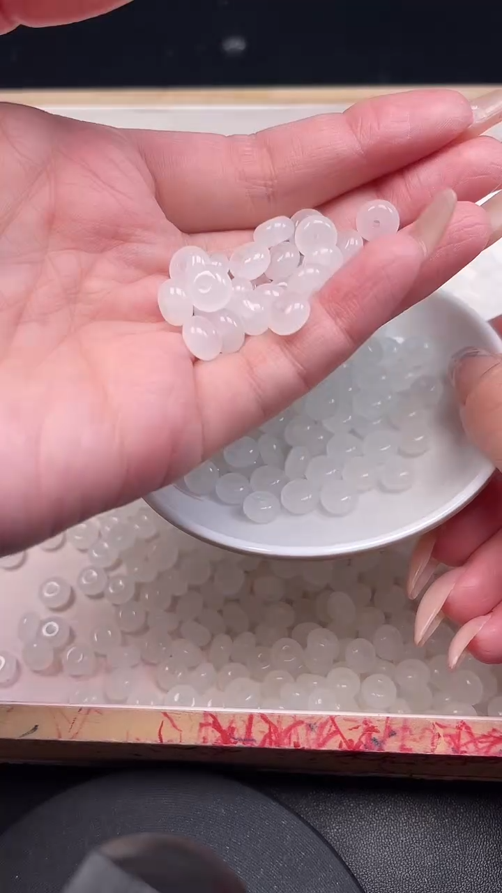 未镶嵌和田玉珠宝半成品白玉算盘珠N451卡5*8MM20颗