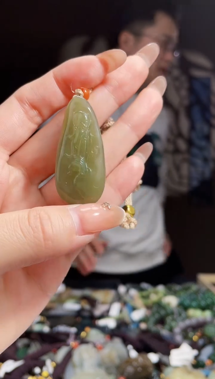 【闪购商品】和田玉颈饰未镶嵌拍一发一