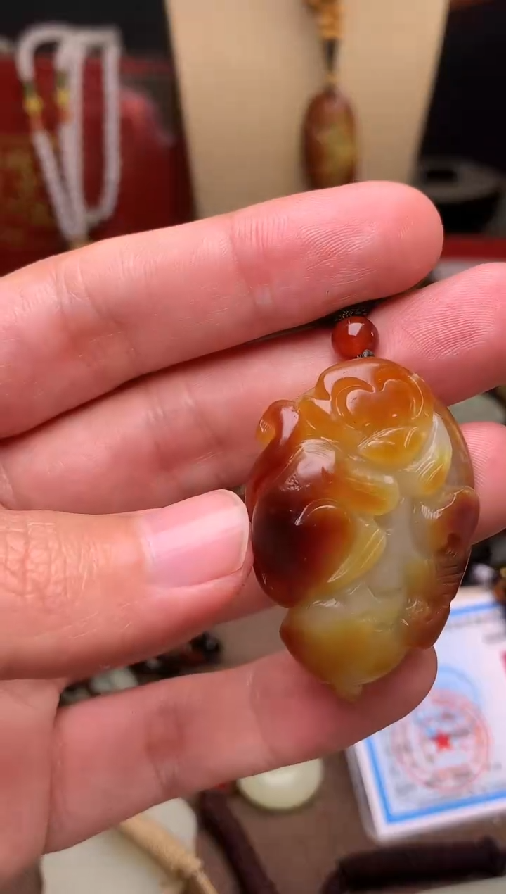 颈饰未镶嵌和田玉新疆料青海料清水和田玉吊坠