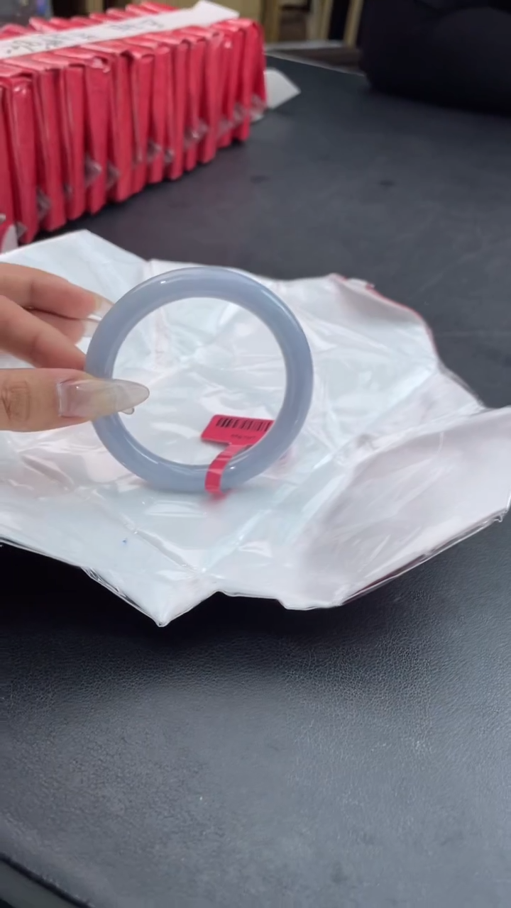 【闪购商品】翡翠手镯未镶嵌1翡翠手镯