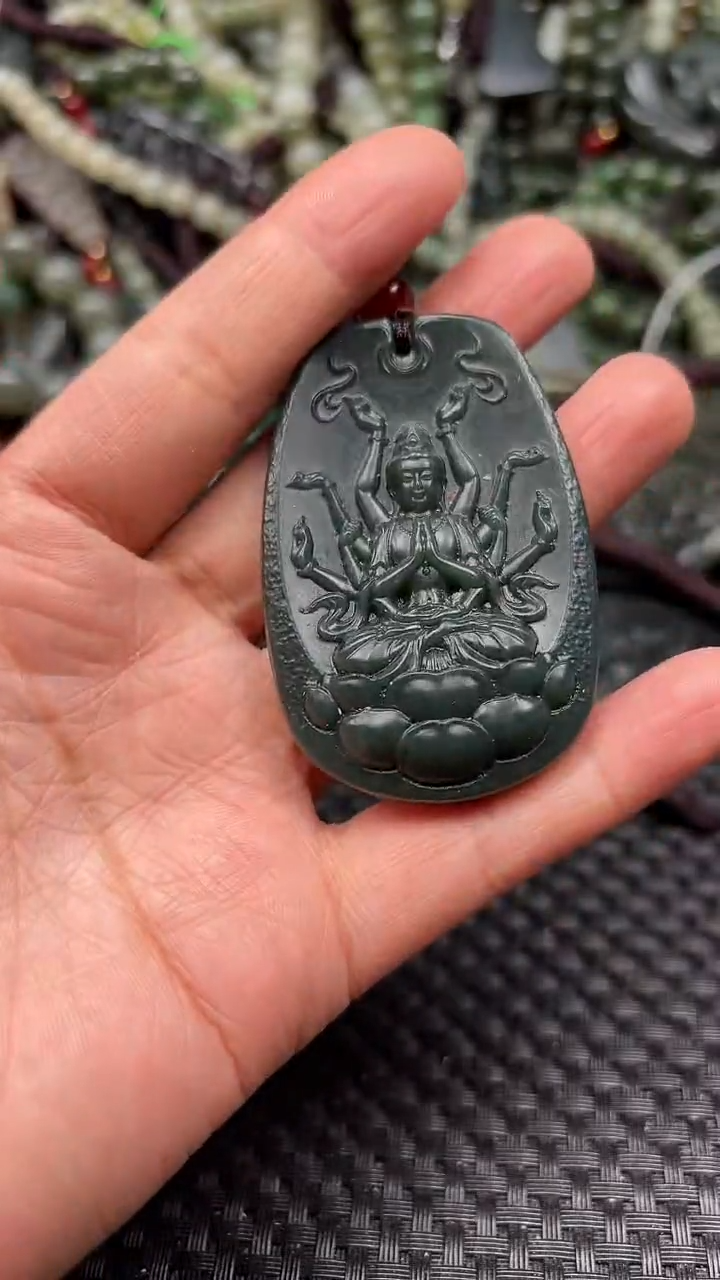 【闪购商品】和田玉颈饰未镶嵌1