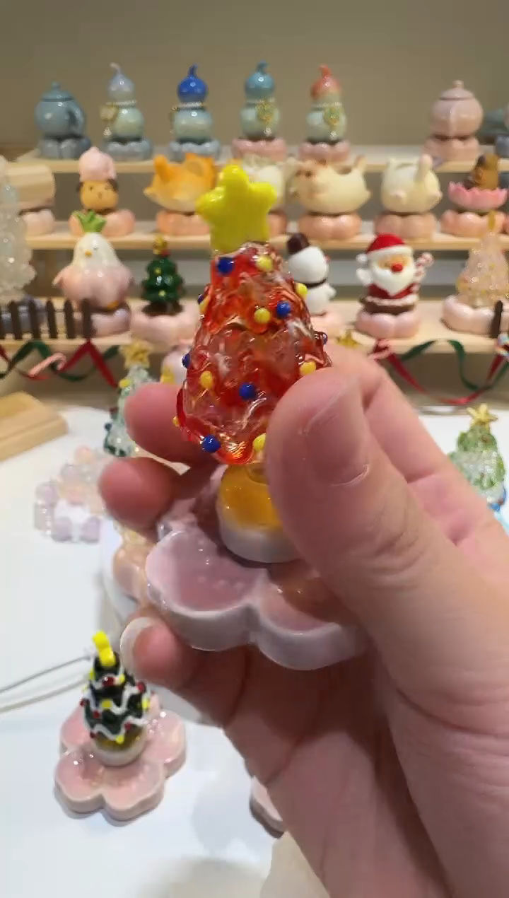 小号琉璃圣诞树（随机颜色）