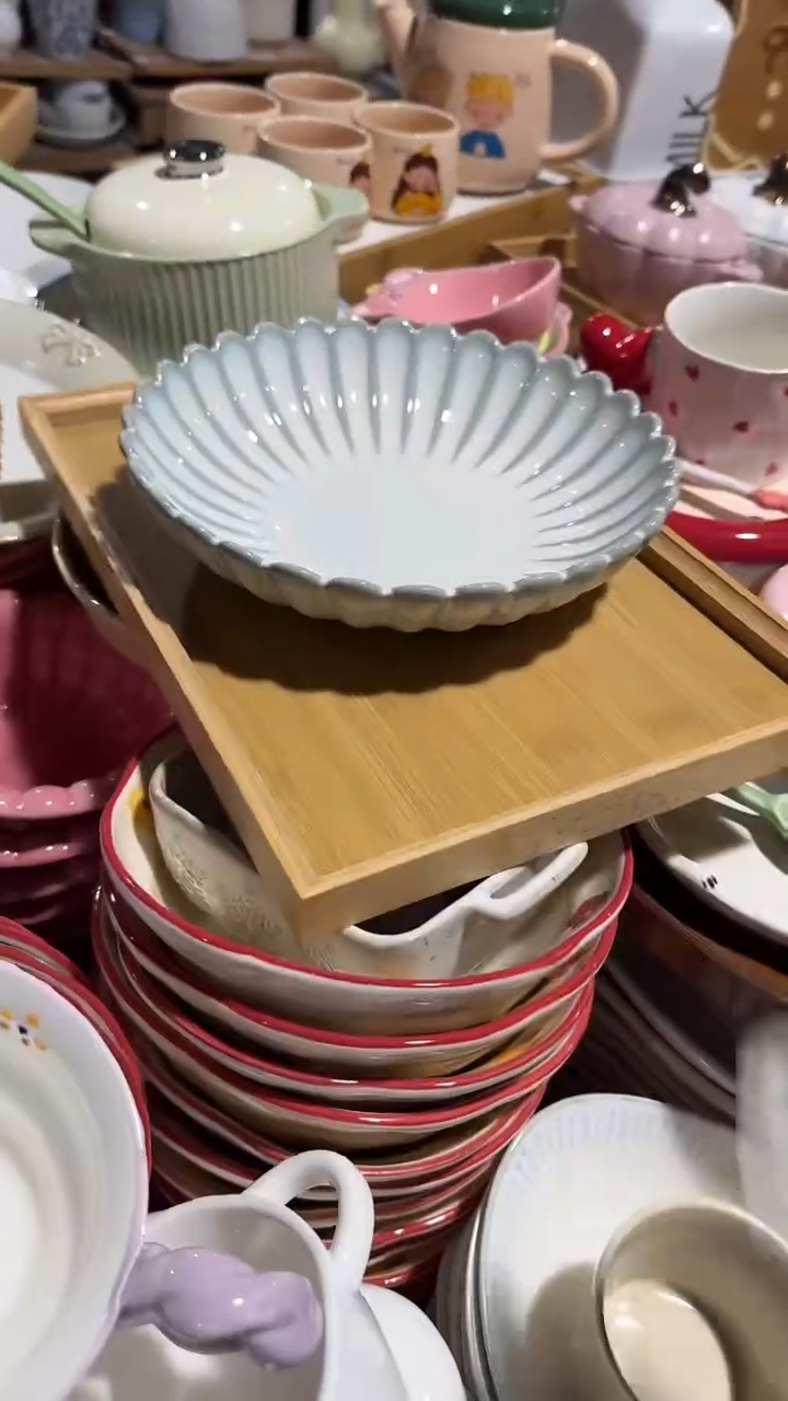 陶瓷8英寸深盘 微瑕凑满20元包邮