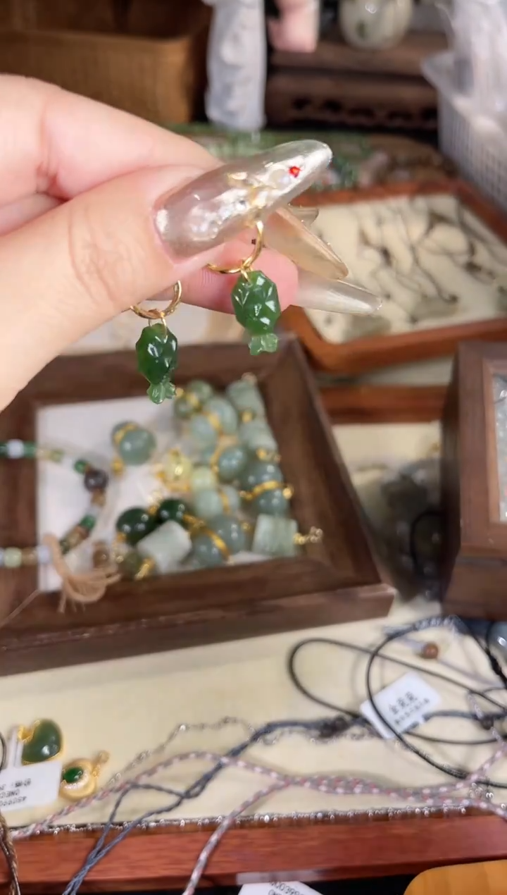 银S925镶嵌和田玉耳环多样性发其一孤品默认微瑕