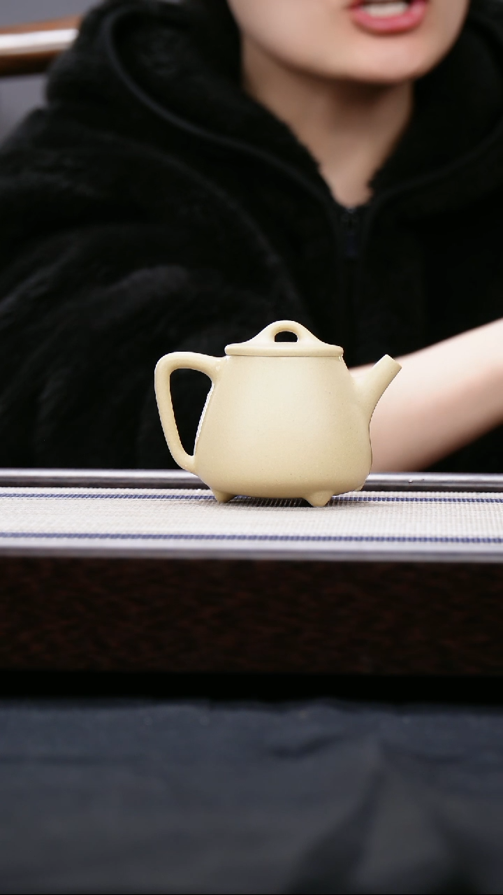 【闪购商品】紫砂茶壶本山绿泥  高石瓢 素面 