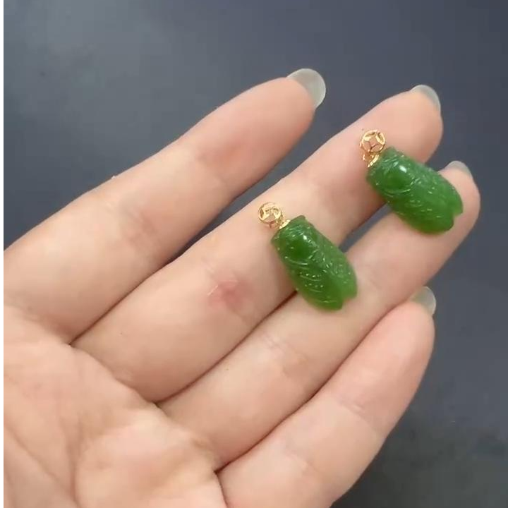 18k金和田玉一鸣惊人吊坠（多样性发1件 不带链) D2133