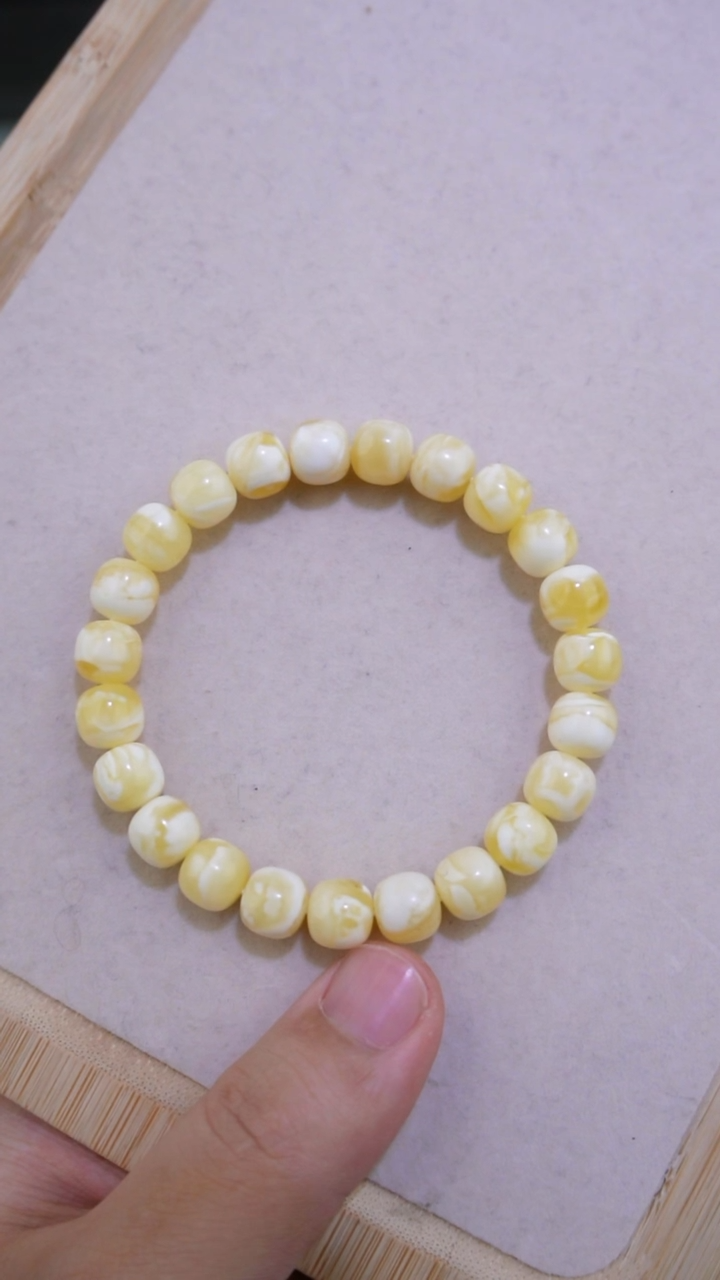 【闪购商品】蜜蜡手串未镶嵌默认微瑕