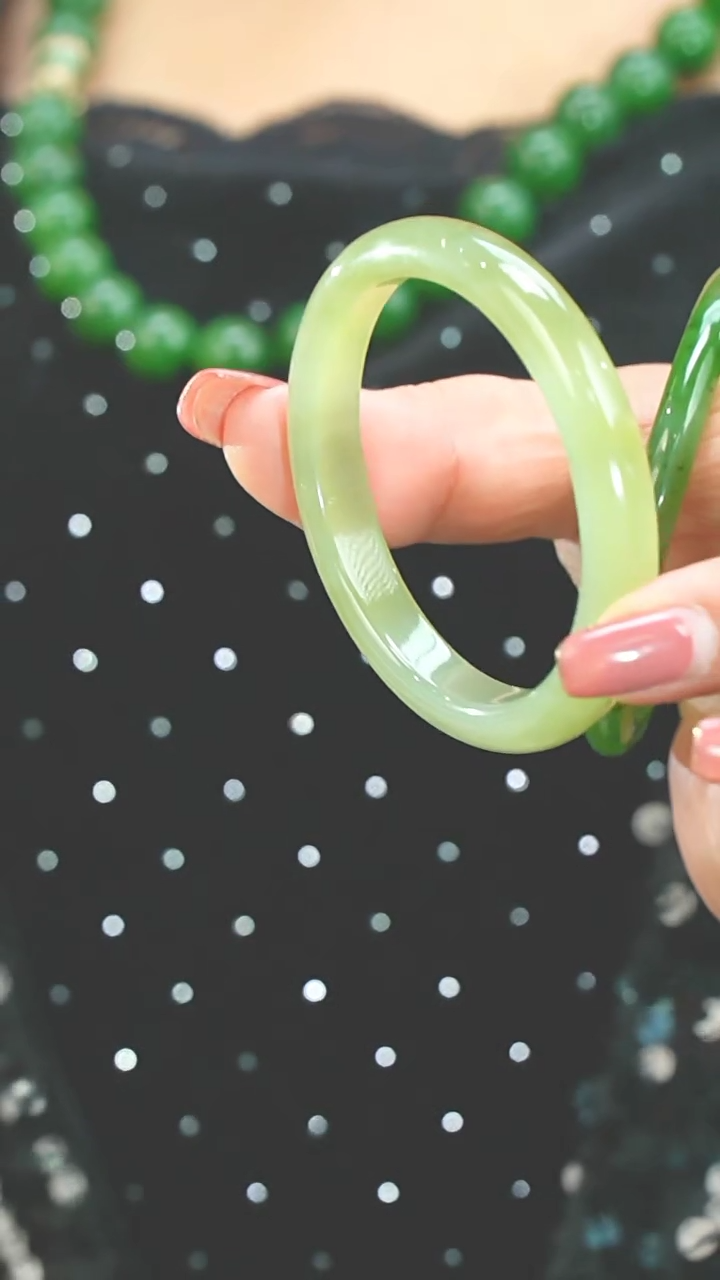 【闪购商品】和田玉52未镶嵌手镯