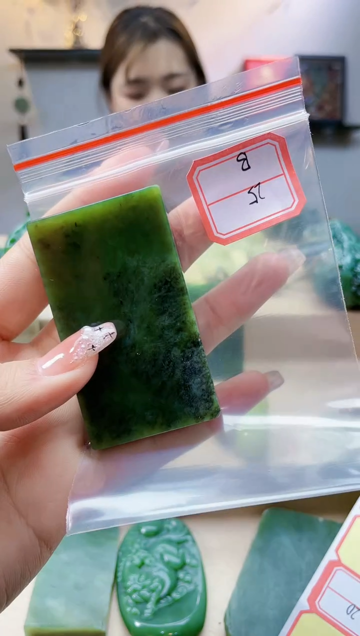 【闪购商品】和田玉挂件未镶嵌1