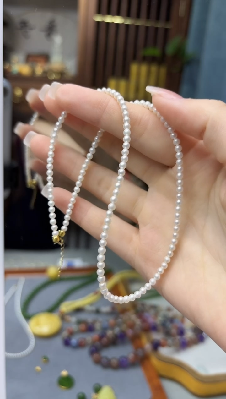 颈饰18K金镶嵌淡水珍珠18K金珍珠项链LP
