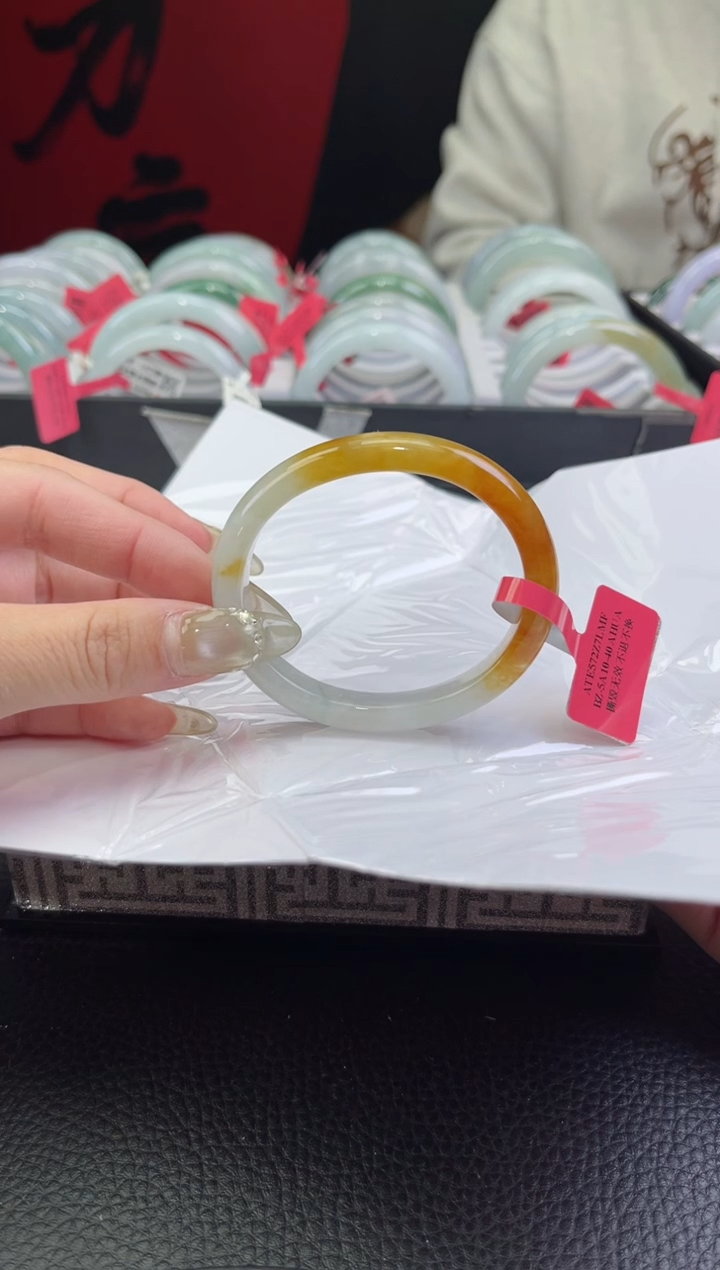 【闪购商品】翡翠手镯未镶嵌翡翠手镯/55贵