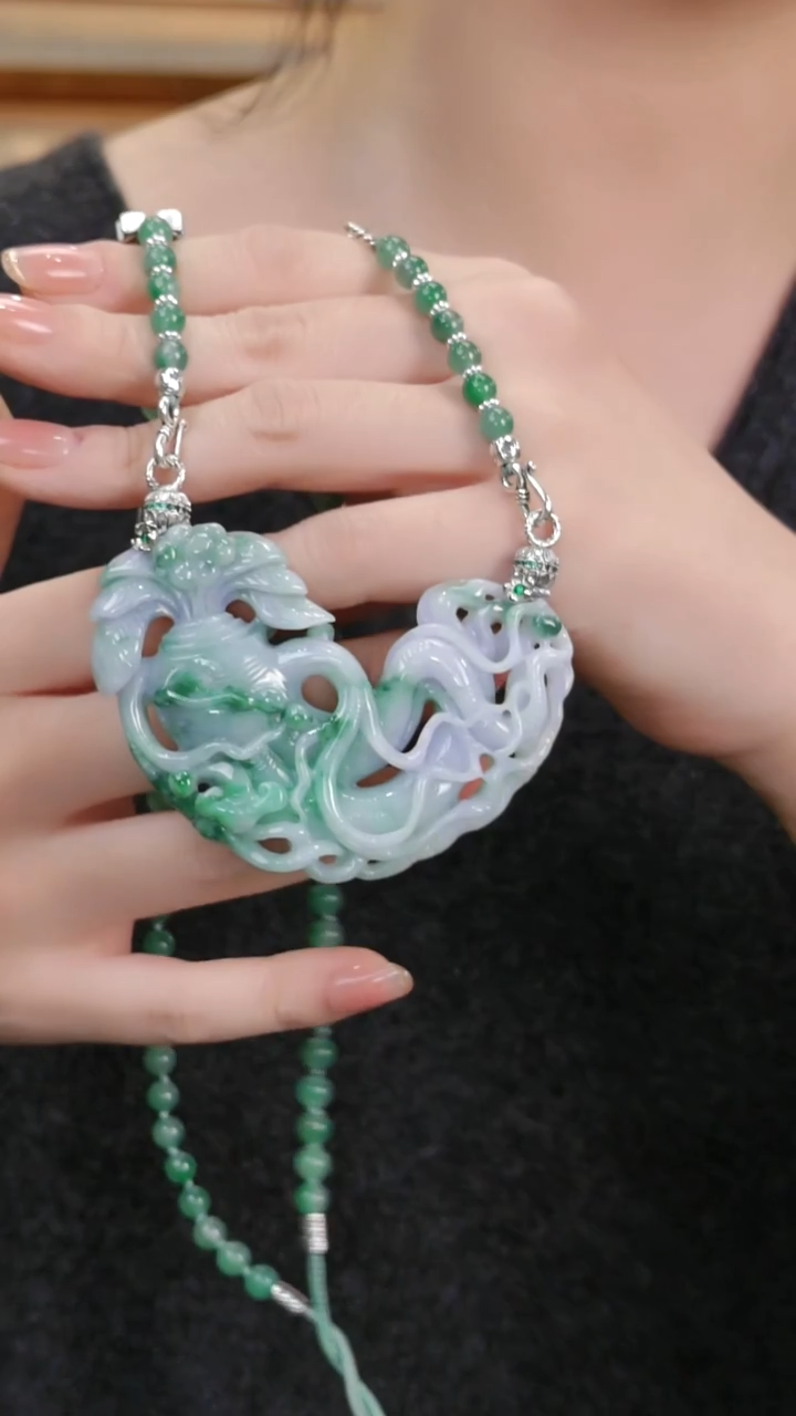 颈饰未镶嵌翡翠国风