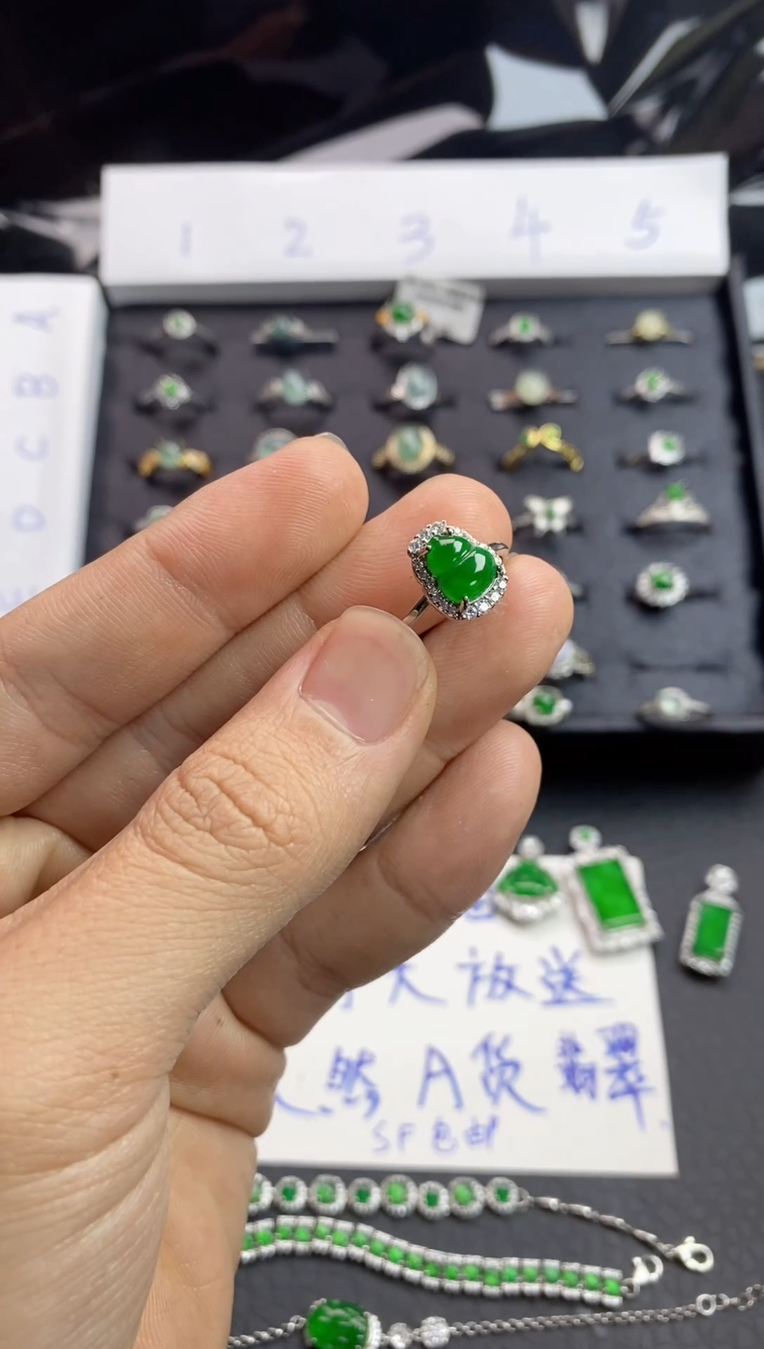 【闪购商品】翡翠戒指银S925镶嵌女士葫芦戒指