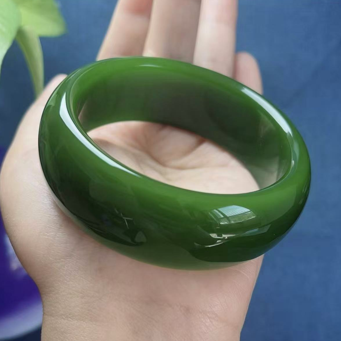 俄 碧菠菜緑轮胎手镯