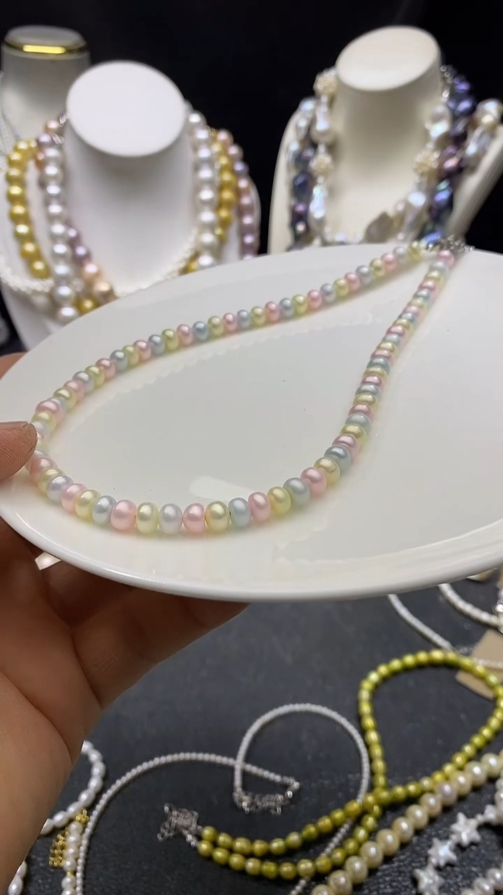 颈饰未镶嵌淡水珍珠多人