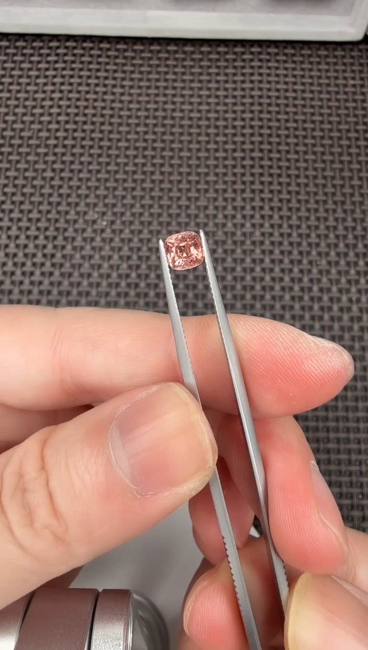 【闪购商品】尖晶石裸石未镶嵌1-B012176