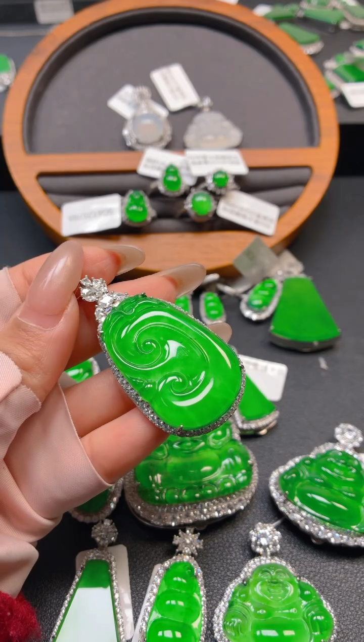 吊坠(不含链)银S925镶嵌翡翠1