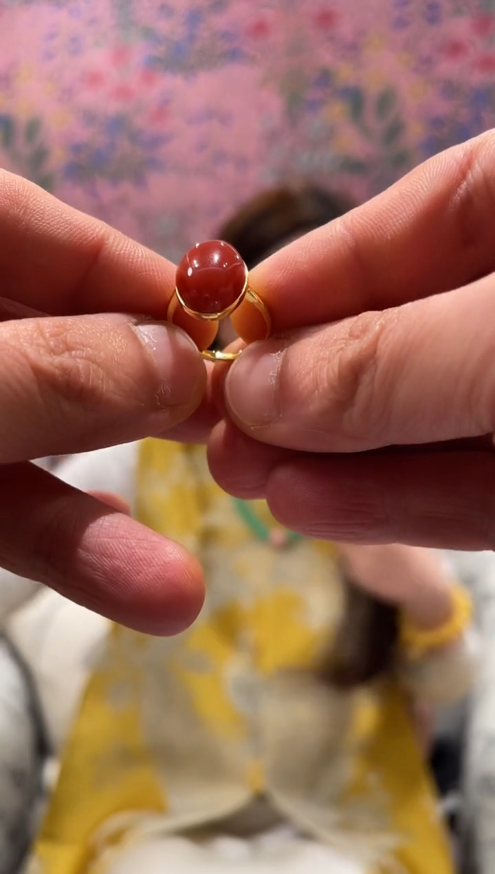 【闪购商品】南红玛瑙戒指18K金镶嵌南红戒指