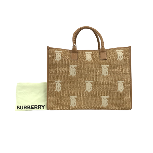 95新/博柏利/包包/市场价14000/250210XL0030