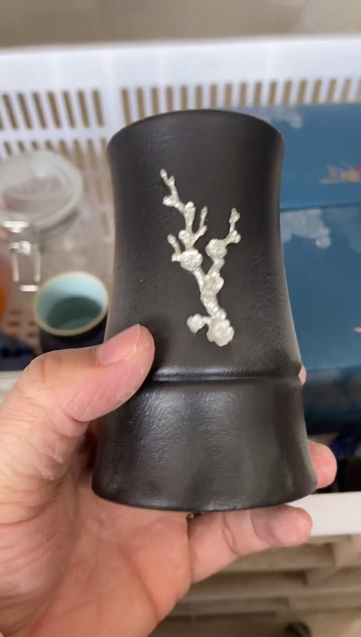 杯无运费险有瑕疵的摄影的产品有使用过的痕迹有点脏介意勿拍