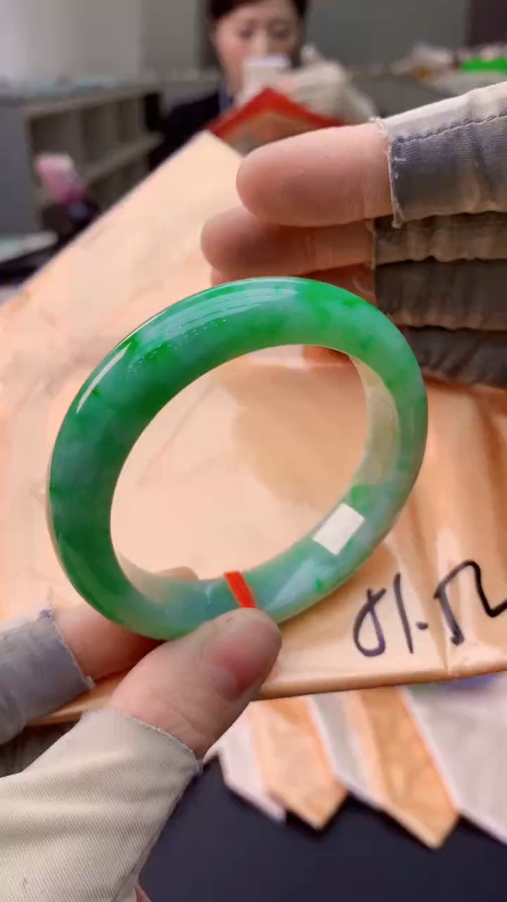 未镶嵌手镯翡翠0416559638