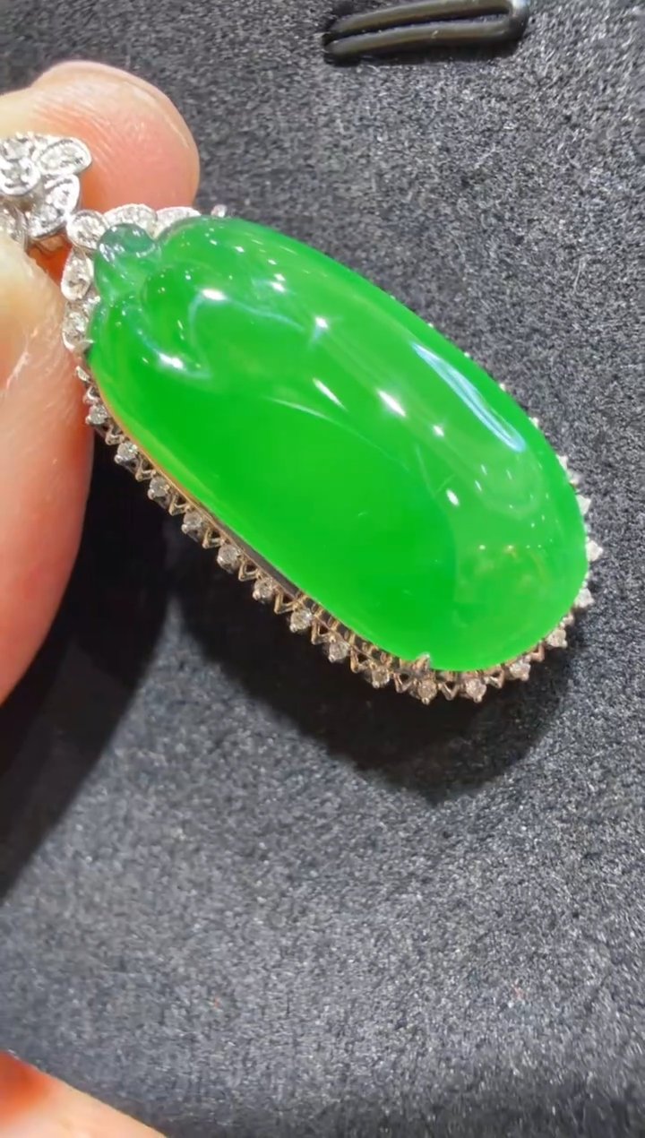 吊坠(不含链)18K金镶嵌翡翠多样性团购发一件