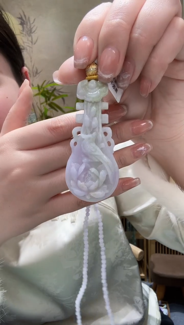 【闪购商品】翡翠颈饰未镶嵌吊坠